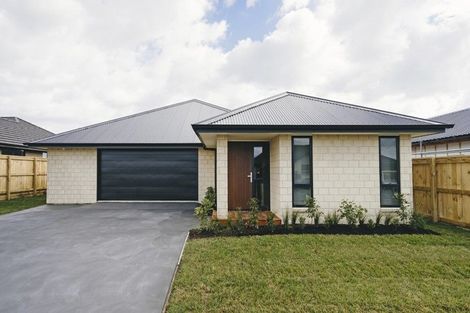 Photo of property in 6 Karearea Drive, Coastlands, Whakatane, 3120