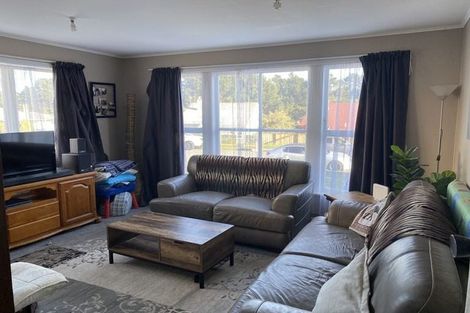 Photo of property in 70-72 Waihemo Street, Waitangirua, Porirua, 5024