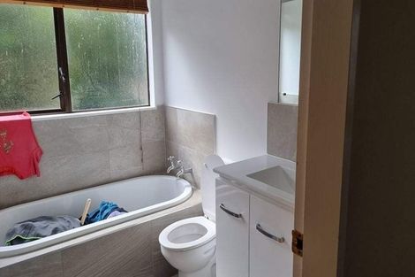 Photo of property in 6 Flinders Place, Johnsonville, Wellington, 6037