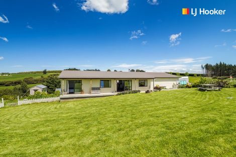 Photo of property in 163 Akatore Road, Taieri Beach, Brighton, 9091