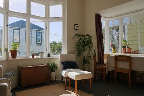 Photo of property in 19 George Street, Thorndon, Wellington, 6011