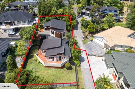 Photo of property in 14 Chamari Close, Titirangi, Auckland, 0604