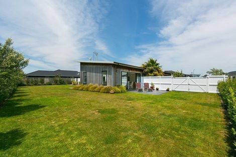 Photo of property in 9 Keene Drive, Bell Block, New Plymouth, 4312