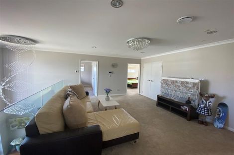 Photo of property in 51 Hughs Way, Flat Bush, Auckland, 2019