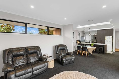 Photo of property in 2 Reuben Avenue, Rolleston, 7615