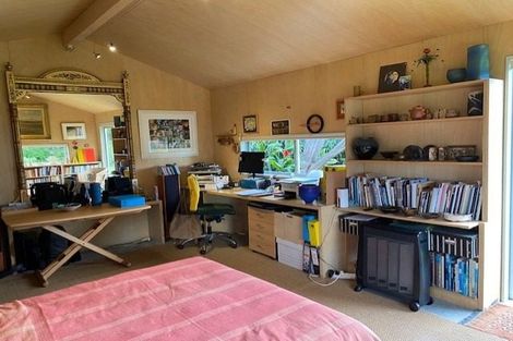 Photo of property in 18 Wellwood Terrace, Te Awanga, 4102