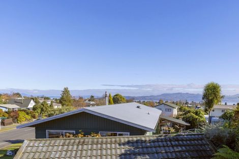 Photo of property in 52 Hyde Avenue, Richmond Heights, Taupo, 3330