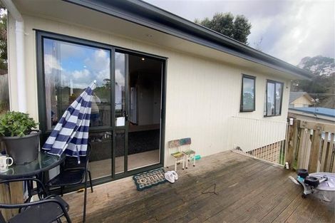 Photo of property in 65 Sunline Avenue, Massey, Auckland, 0614