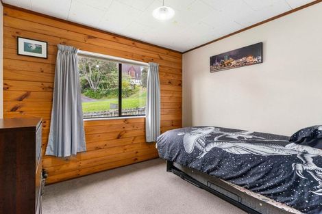 Photo of property in 121 Onemana Drive, Onemana, Whangamata, 3691