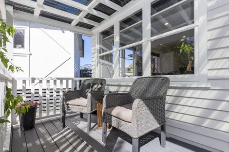 Photo of property in 122 Ruapehu Street, Paraparaumu, 5032