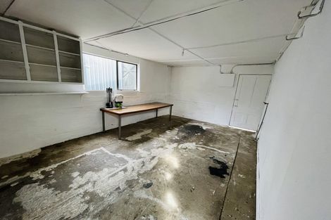 Photo of property in 211 Titirangi Road, Titirangi, Auckland, 0604