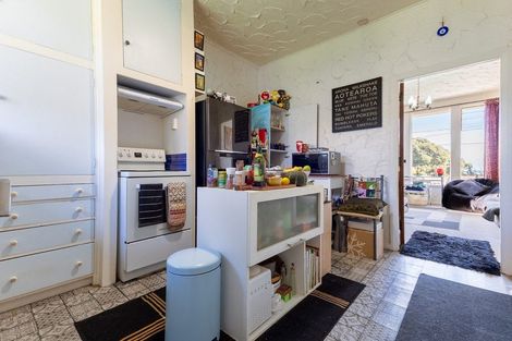 Photo of property in 25 The Esplanade, Raumati South, Paraparaumu, 5032