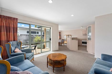 Photo of property in 2/68 Salonika Street, Whakatane, 3120