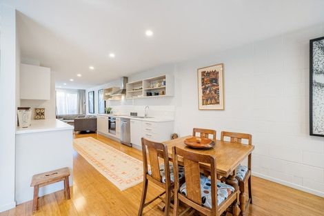 Photo of property in 4/187 Kilmore Street, Christchurch Central, Christchurch, 8013