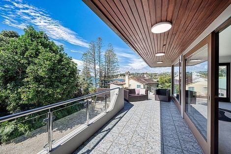 Photo of property in 47 Rock Isle Road, Torbay, Auckland, 0630