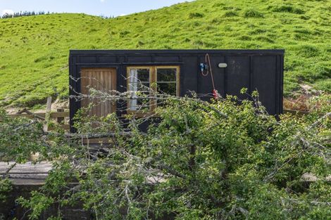 Photo of property in 2096 Masterton Stronvar Road, Stronvar, Masterton, 5890