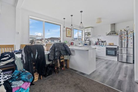 Photo of property in 42 Hinemoa Street, Levin, 5510