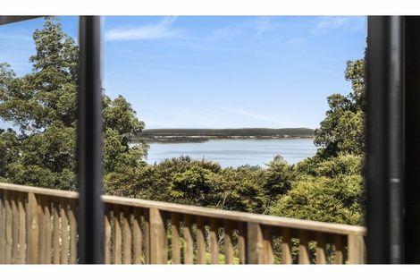 Photo of property in 17 Scenic Drive, Titirangi, Auckland, 0604