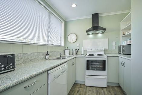 Photo of property in 47 Equestrian Lane, Bridge Pa, Hastings, 4175