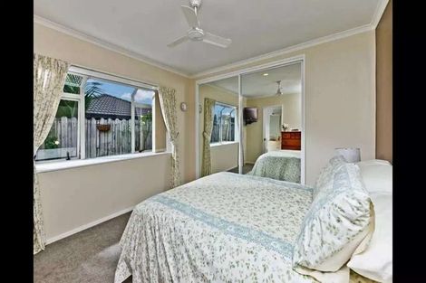 Photo of property in 4 Adelphi Place, Albany, Auckland, 0632