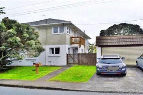 Photo of property in 3 Trinidad Road, Sunnynook, Auckland, 0620