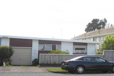 Photo of property in 44 Fulford Street, New Plymouth, 4310