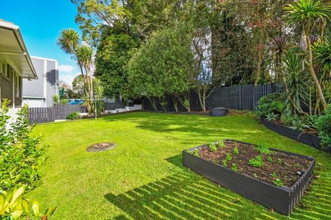 Photo of property in 10 Kavanagh Place, Opaheke, Papakura, 2113