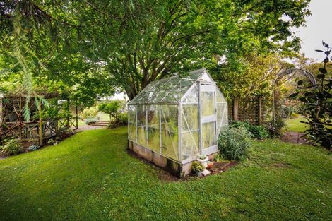 Photo of property in 329 Makirikiri Road, Crofton, Marton, 4787