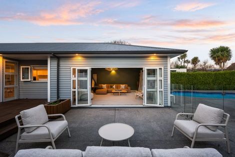 Photo of property in 7 Te Kura Street, Fendalton, Christchurch, 8014