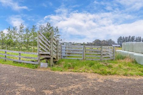 Photo of property in 168 Pembertons Road, Sefton, Rangiora, 7477