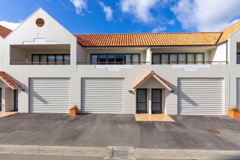 Photo of property in 9/45 Beach Road, Waikawa, Picton, 7220