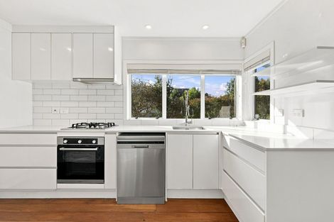 Photo of property in 308 Hurstmere Road, Takapuna, Auckland, 0622