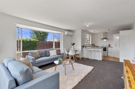 Photo of property in 3/200 Wainoni Road, Avondale, Christchurch, 8061