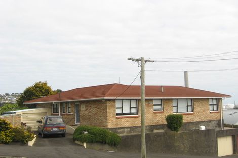 Photo of property in 20 Bayly Road, Moturoa, New Plymouth, 4310