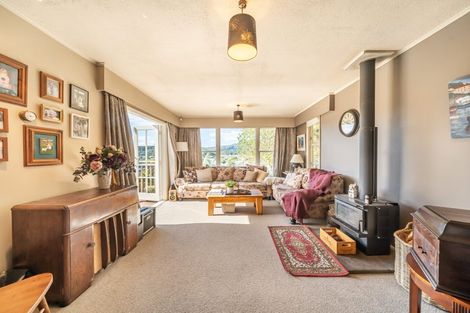 Photo of property in 121 Wainuiomata Road, Wainuiomata, Lower Hutt, 5014