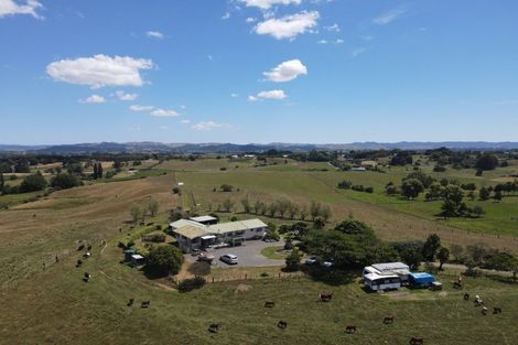 Photo of property in 816 Tuhikaramea Road, Ngahinapouri, Hamilton, 3290