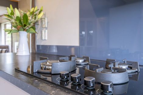 Photo of property in 7 Montrose Grove, Churton Park, Wellington, 6037