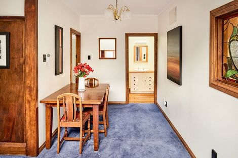 Photo of property in 25 Mahoe Street, Eastbourne, Lower Hutt, 5013