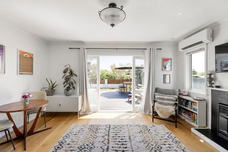 Photo of property in 52 Campbell Street, Leamington, Cambridge, 3432