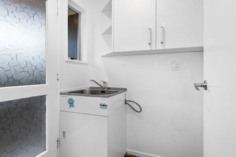 Photo of property in 2/9c Lydbury Place, Parklands, Christchurch, 8083