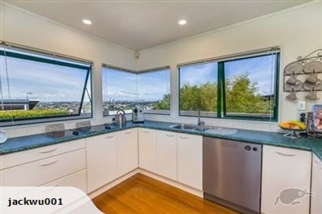 Photo of property in 1/2 Katui Street, Castor Bay, Auckland, 0620
