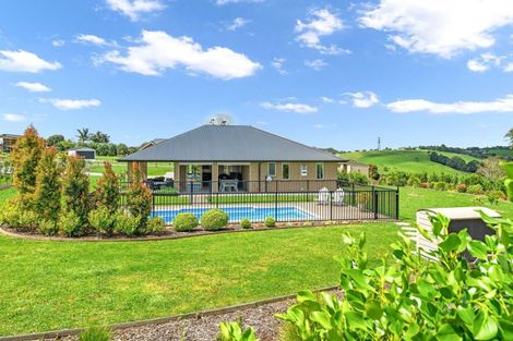 Photo of property in 10 Sylvia Lane, Maunu, Whangarei, 0110