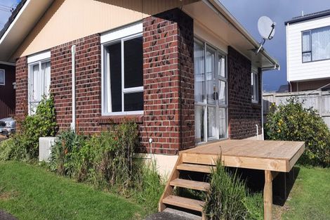 Photo of property in 85 Astley Avenue, New Lynn, Auckland, 0600