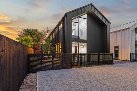 Photo of property in 1/60 Innes Road, 8014