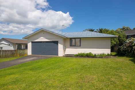 Photo of property in 187 Finlayson Avenue, Clendon Park, Auckland, 2103