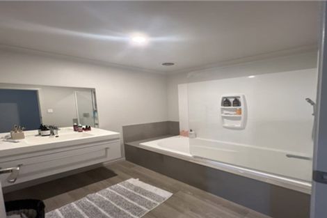 Photo of property in 13b Dixon Road, Fitzroy, Hamilton, 3206