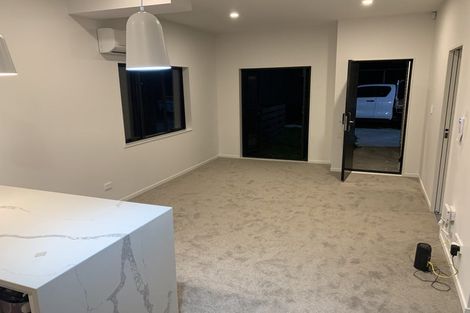 Photo of property in 20f South Street, Papakura, 2110