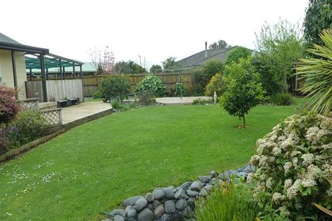 Photo of property in 2 Harris Place, Ngatea, 3503