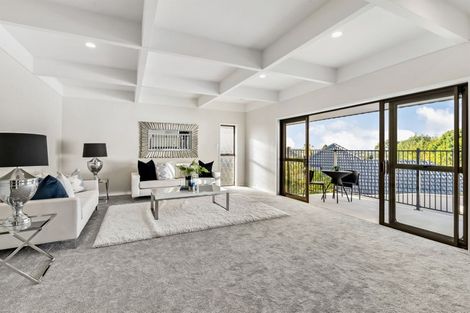 Photo of property in 21a Garadice Road, Rothesay Bay, Auckland, 0630