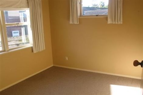 Photo of property in 1/45 Seine Road, Forrest Hill, Auckland, 0620